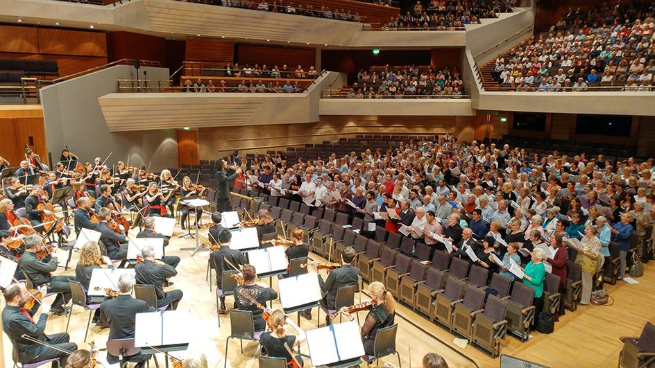Thank-Halle-its-Friday-13-July-The-Bridgewater-Hall