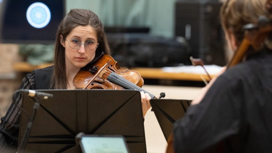 Eva Thorarinsdottir image | Halle Oct 15
